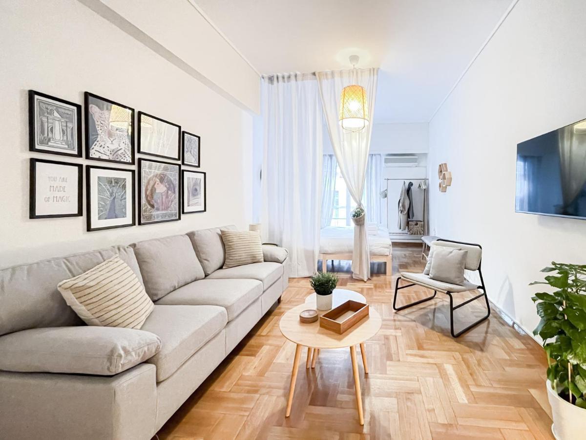 Boho Chic 2Br Apartment In The Center Of Athena Bagian luar foto